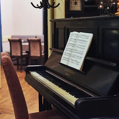 Barrio 4* ブカレスト