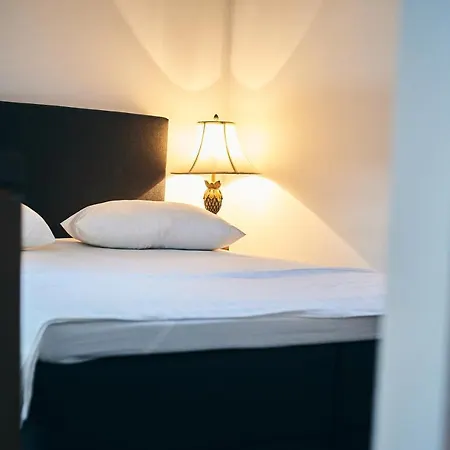 ゲストハウス Barrio ブカレスト